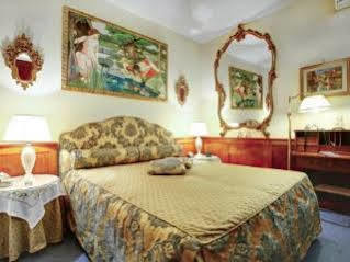 Regina Elena * Venezia